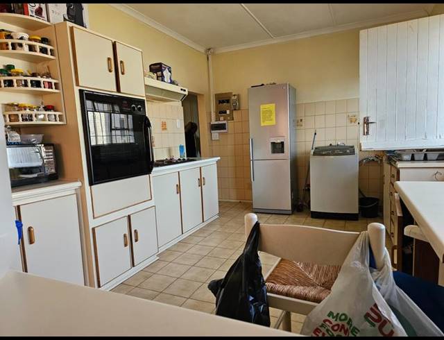 3 BEDROOM PROPERTY TO RENT IN STRELITZIA PARK